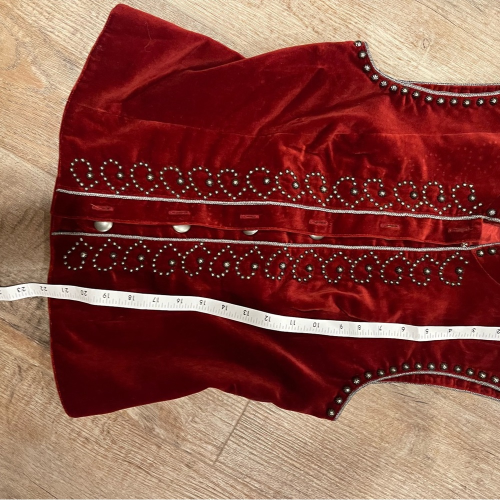Double D Ranch Red Velvet Vest with Silver Studs - Picture 8 of 8